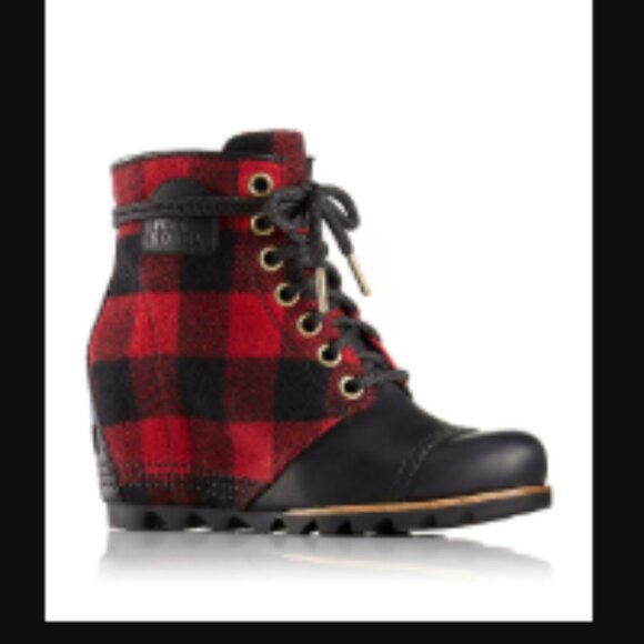 Sorel Lexie Waterproof Leather Woolen Plaid Wedge Boots Size us8.5 women's - Picture 1 of 8